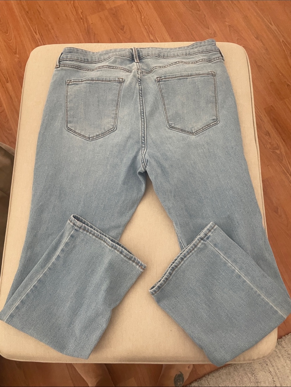 Old Navy Mid Rise Boot Cut - Picture 4 of 5